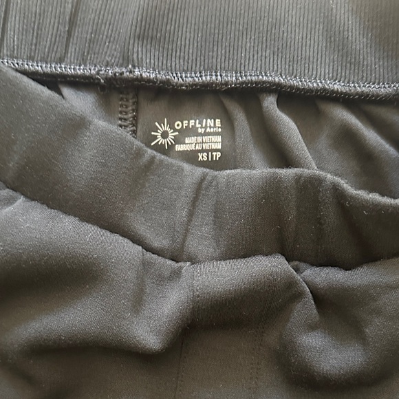 Sleek Black Joggers with White Accents - Picture 2 of 3